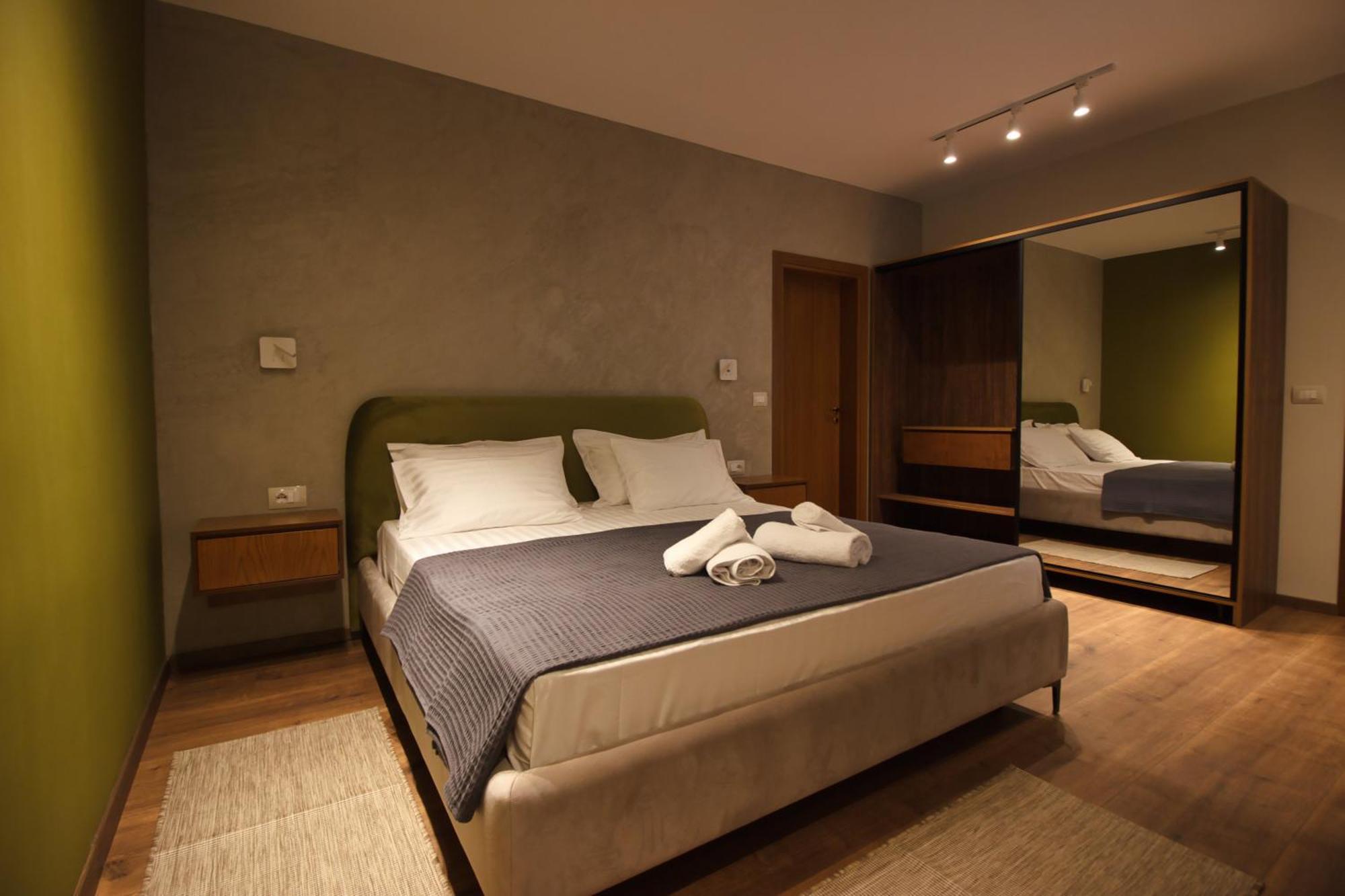 Castlefront Villa Gjirokaster Ngoại thất bức ảnh